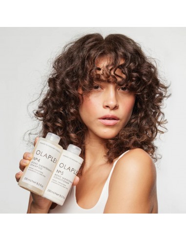 OLAPLEX NO. 4 BOND MAINTENANCE...