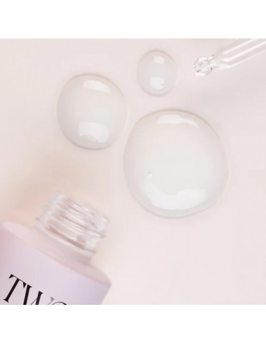 TWO POLES THE ULTRA LIFT SERUM...